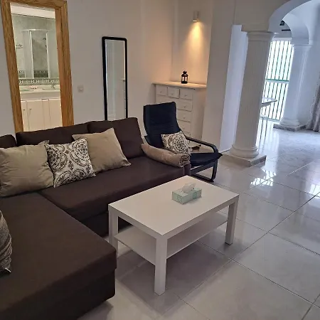 Ferienhaus Spacious In Noelia With Private Pool, Garden & Parking *