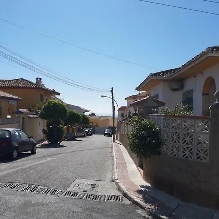 Spacious In Noelia With Private Pool, Garden & Parking Benalmádena