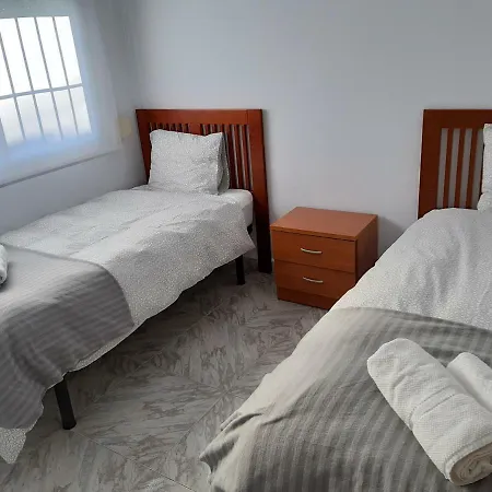 Spacious In Noelia With Private Pool, Garden & Parking